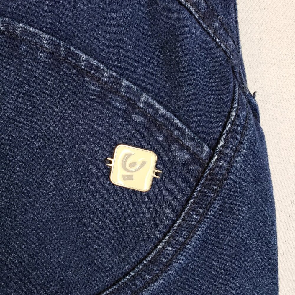 FREDDY $199 WR.UP Denim High Waisted Full Length Blue Dark Wash size 10 Stretch - Picture 11 of 16